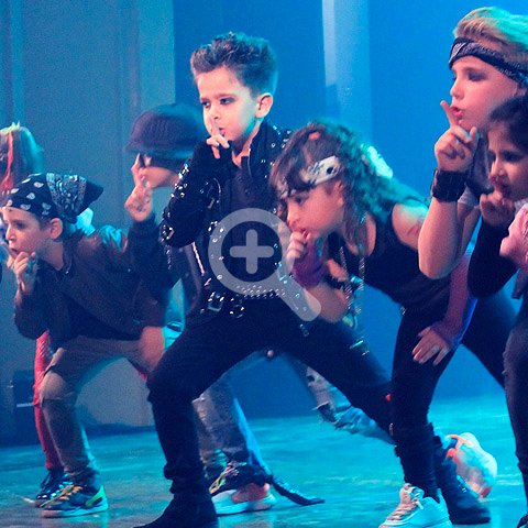 Grupo de baile tributo a Michael Jackson