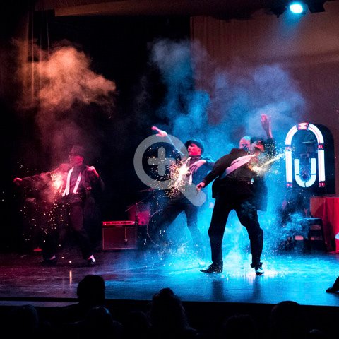 Grupo de baile tributo a Michael Jackson