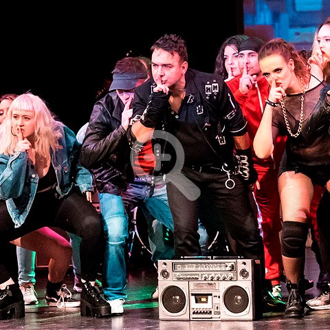 Grupo de baile tributo a Michael Jackson