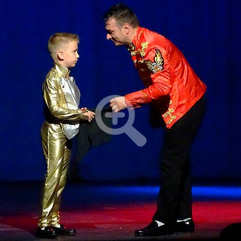 Grupo de baile tributo a Michael Jackson