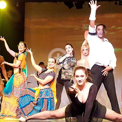 Grupo de baile tributo a Michael Jackson