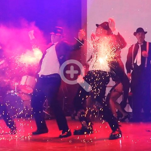 Grupo de baile tributo a Michael Jackson