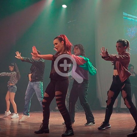 Grupo de baile tributo a Michael Jackson