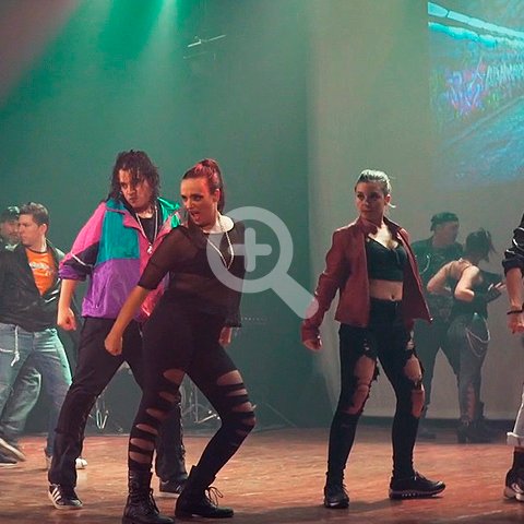 Grupo de baile tributo a Michael Jackson