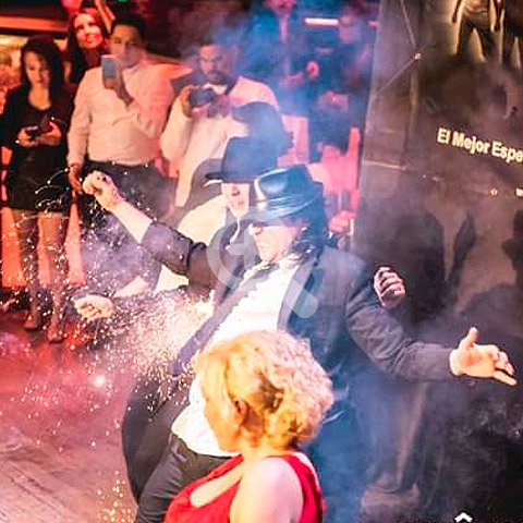 Grupo de baile tributo a Michael Jackson